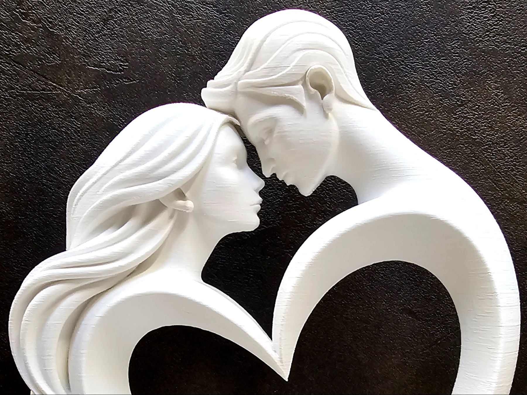 Visuel de référence : Couple formant un cœur